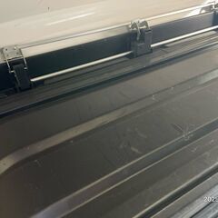 INNO(イノー) WEDGE665 ルーフボックス白   /　80ハリアー用スペース取付フックK781　/エアロスペースバー　XS201/XB115の画像