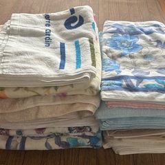 タオル、バスタオル 大量の画像
