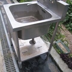 流し台、業務用　サンウエーブ　６００サイズ　洗い場の画像