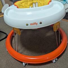 歩行器　バウンサー　セット販売