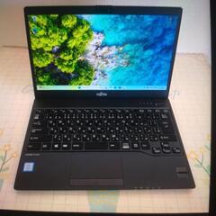 第７世代.超軽量❗️FUJITSU.薄型デザイン❗️ノートパソコン.