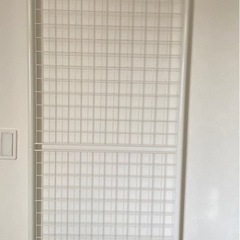 突っ張り式パーテーションの画像