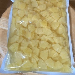 【お話し中のため受付一旦終了】業務用のカットしたパイナップル　はごろもフーズの画像