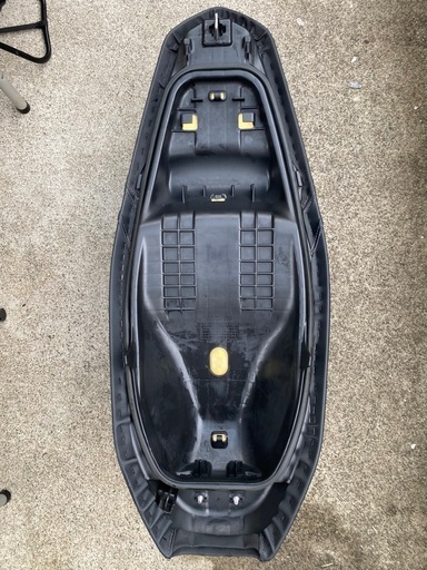 PCX KF30純正シート