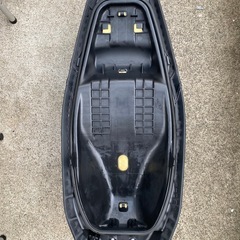 PCX KF30純正シートの画像