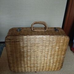 バスケット　カゴ