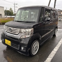 ホンダ　N-BOX カスタム　人気の黒‼️ 商談中の画像