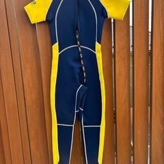 ウエットスーツ　kids 140cm
の画像