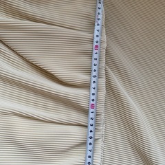 ★極美品★DouDouクリーム色 プリーツロングスカートの画像