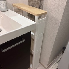 【決まりました】キャスター付き隙間収納棚