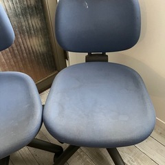 事務椅子　2脚セット　上下高さ調節可能。の画像
