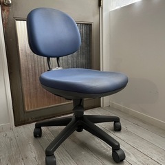 事務椅子　2脚セット　上下高さ調節可能。の画像