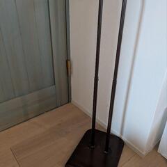 掃除機スタンドの画像
