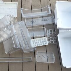 AQUA 3ドア冷蔵庫(272L)  取扱説明書付の画像