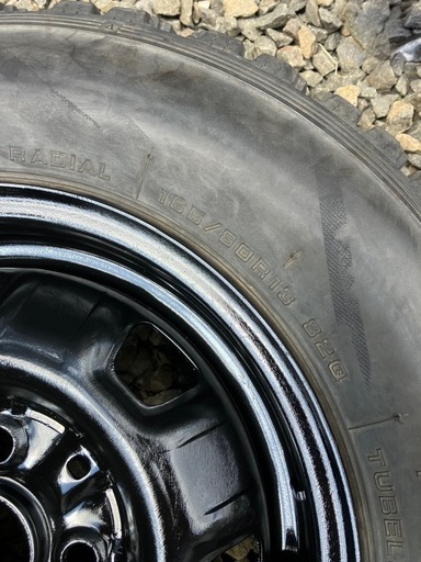 バリ溝スパイクタイヤ４本セット 