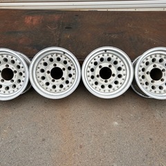 アルミホイール　7j×15 pcd139.7 組込　配送可ジムニ...