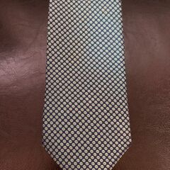 Aquascutum ネクタイ シルク100% ドット柄 英国調 高級感の画像