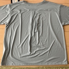 アンダーアーマー UAテック ボックス タック ショートスリーブTシャツ 1385475-465 レディースの画像