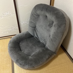 座椅子　角度調整可能　グレー　椅子　チェア