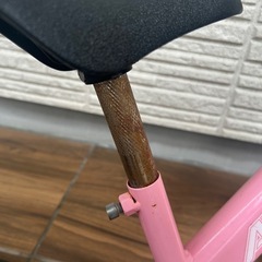 トレーニングバイクAVIGO トイザらス 16cm の画像