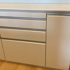 食器棚  松田家具 キッチンボードの画像