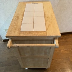 キッチンワゴン　キャビネット　収納　桐　の画像