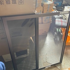 サッシ　2枚の画像