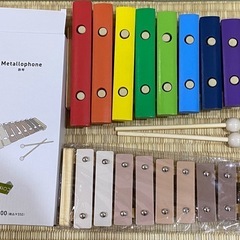 【やり取り中】木琴・鉄琴　おもちゃ　3coins