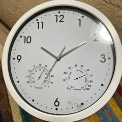 壁掛け時計の画像