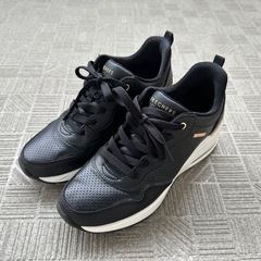 【取引先決定】SKECHERS スニーカー 24.5の画像