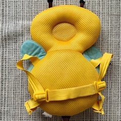 ベビーヘッドガード　黄の画像