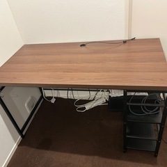 テレワーク　デスク