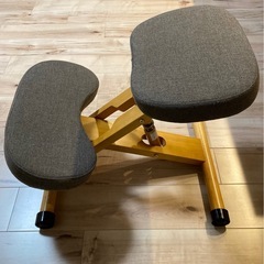 【美品・2脚セット】バランスチェア　プロポーションチェア CH-88W 姿勢矯正の画像