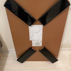 折りたたみテーブルの画像