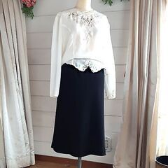 新品　9号の黒　礼服のスカート　仕事用にもどうぞ