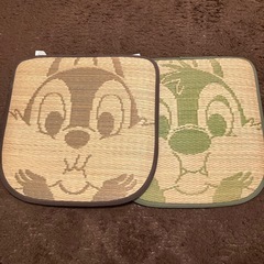 チップとデール　い草クッションの画像