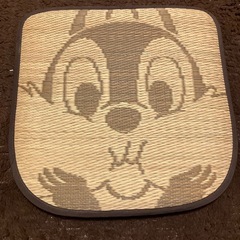 チップとデール　い草クッションの画像