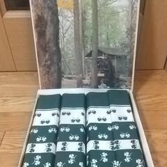クローバー☘️柄 座布団カバー4枚セットの画像