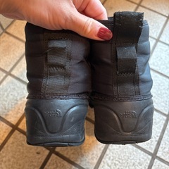 ノースフェイススノーブーツの画像