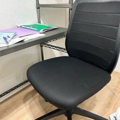 ホームエレクター&椅子の画像