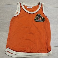 タンクトップ