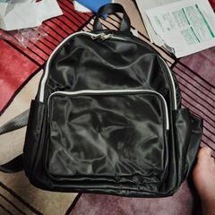 新品•未使用　ピーターラビット　リュックサック　黒•ブラック