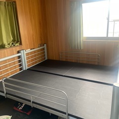 二段ベット（パイプ製）の画像