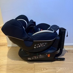エールベベ クルット5i グランス ネイビー 美品 チャイルドシートの画像