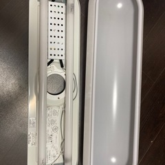 キッチン用照明（蛍光灯付き、動作不良）