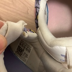 adidas　の画像