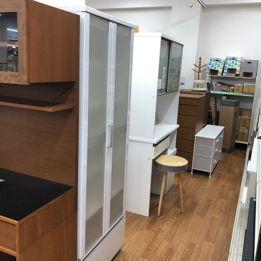 食器棚　ホワイト　売ります！取りに来れる方限定！