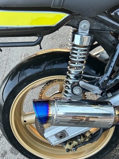 スズキイナズマ　　只今お話中