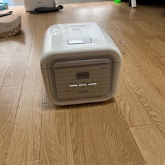 炊飯器の画像