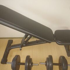 インクラインベンチとダンベル17.5kg（可変式）のセットの画像
